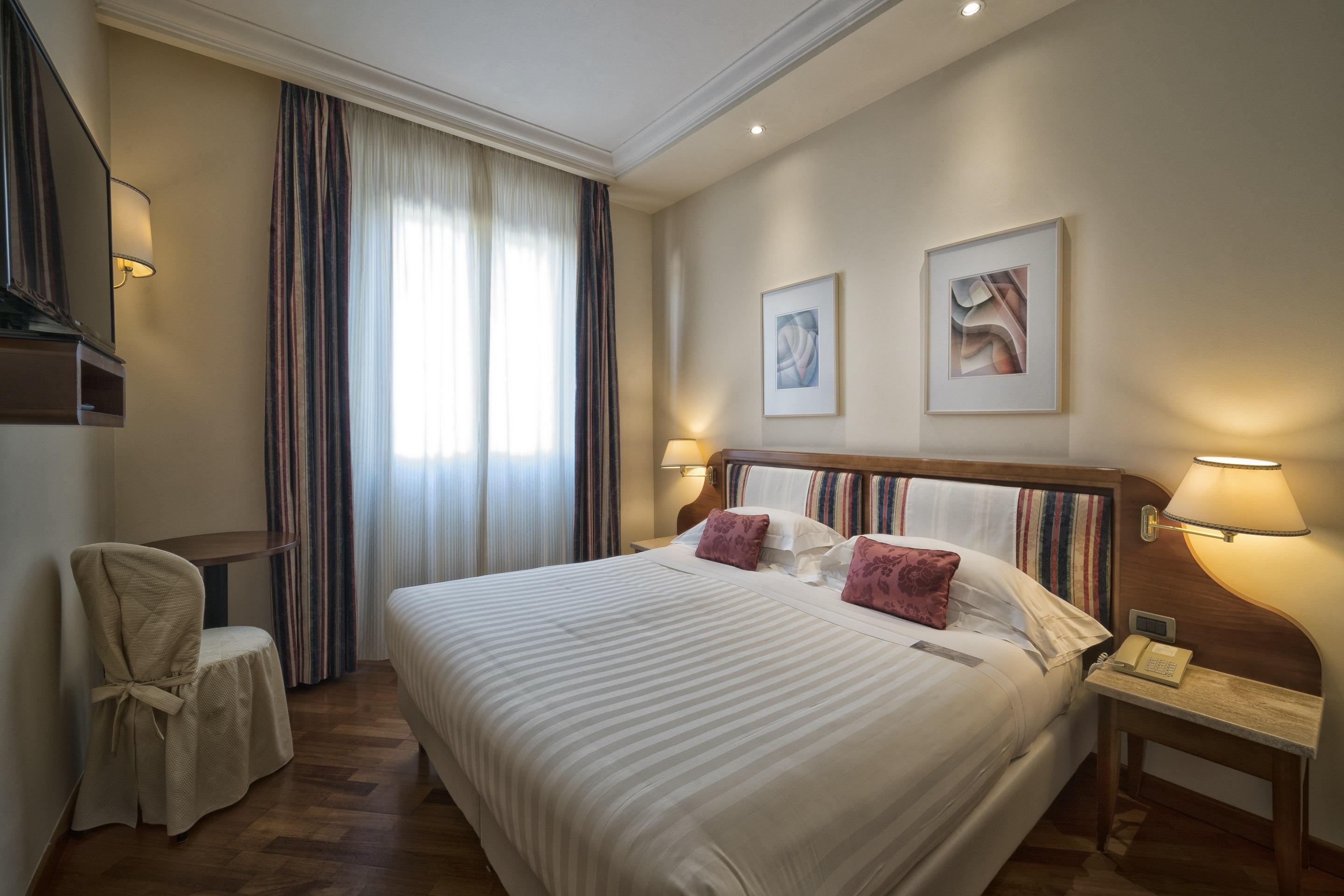B&B Hotel Firenze Laurus Al Duomo Bagian luar foto