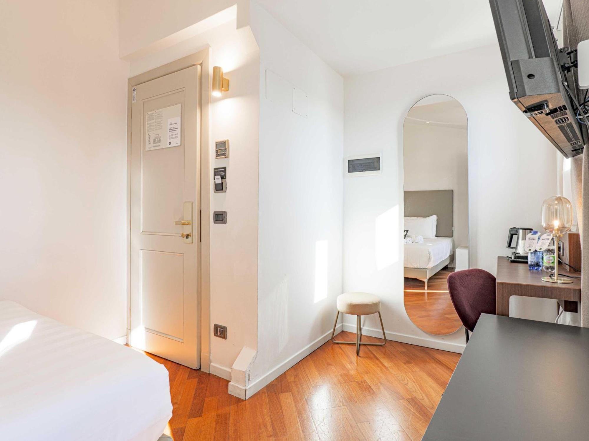 B&B Hotel Firenze Laurus Al Duomo Bagian luar foto