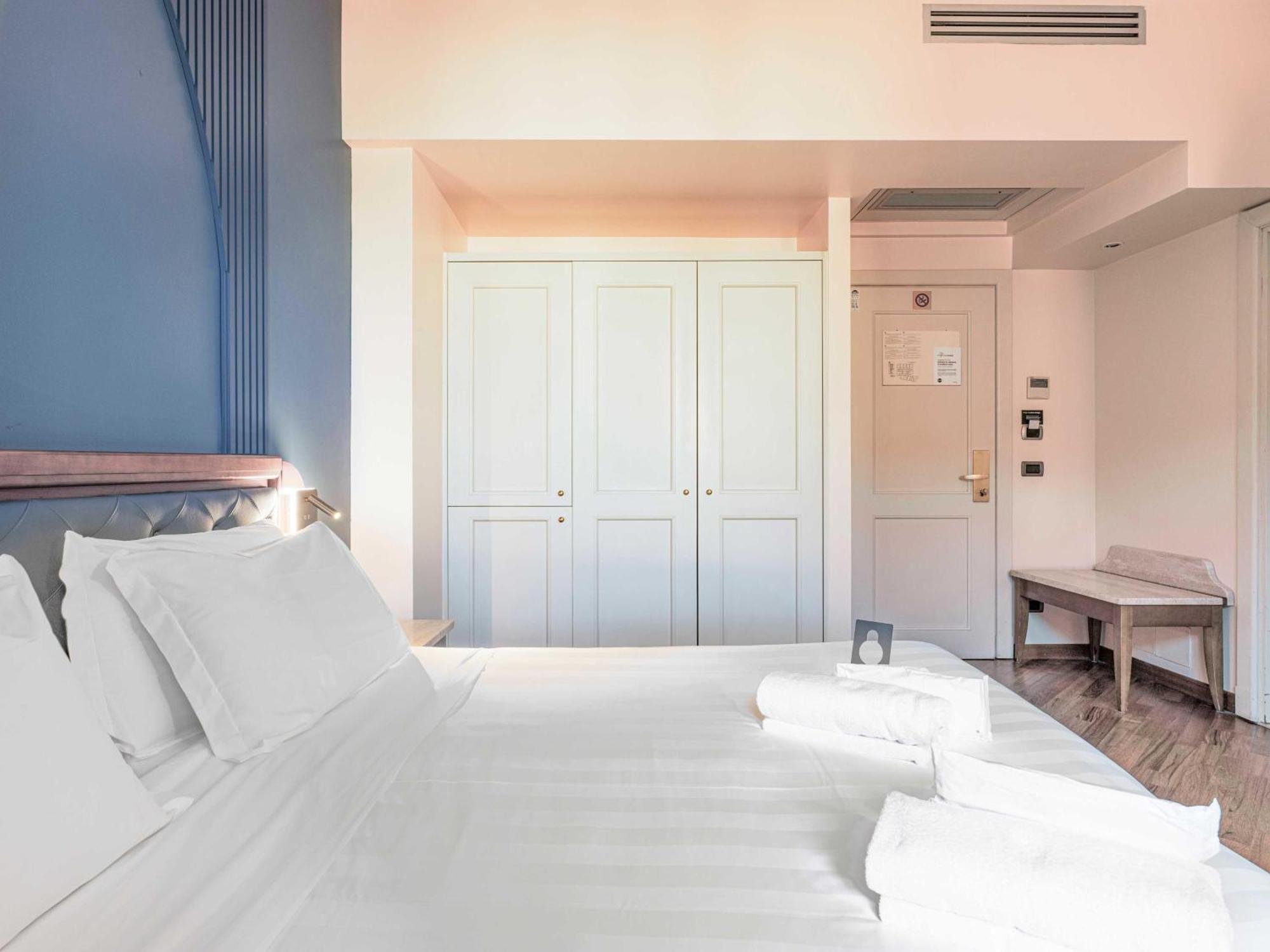 B&B Hotel Firenze Laurus Al Duomo Bagian luar foto